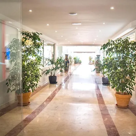 Διαμέρισμα Seramar Sunna Park